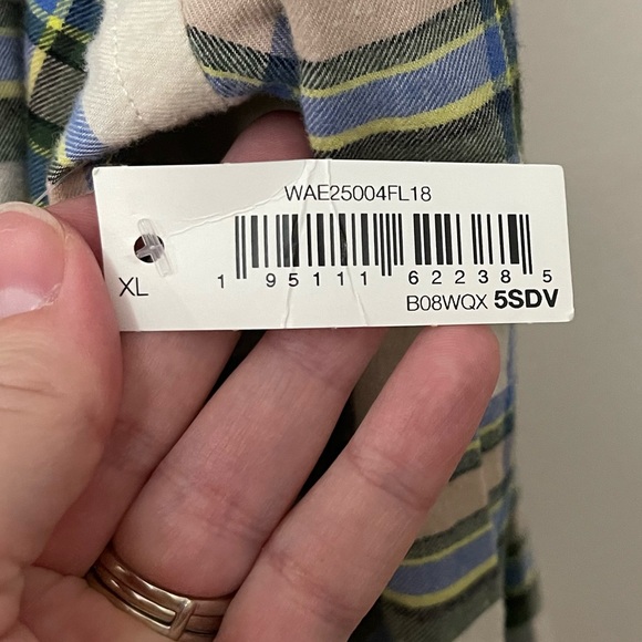 Amazon Essentials Plaid Flannel Top - Picture 8 of 8